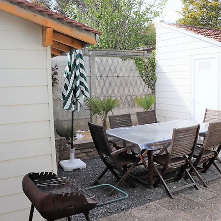 Villa Des Sables Avec 1 Studio Pour 2 Personnes Pouvant Etre Complete Par Une Chambre Avec Sa Salle De Bain Et Wc Si 4 Personnes Cabourg Zewnętrze zdjęcie